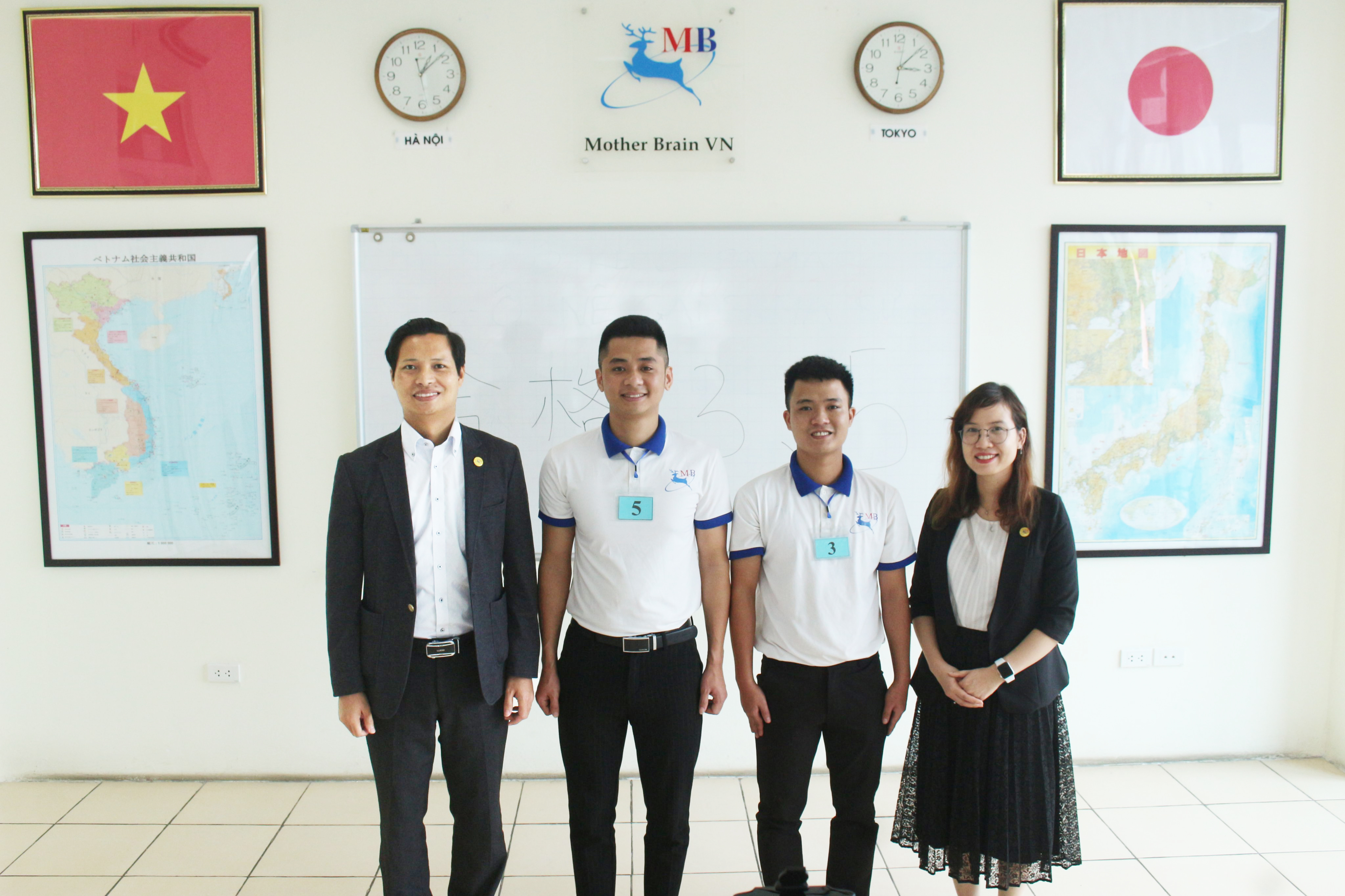 nhat-ban-mo-cua-duong-bay-chua-1