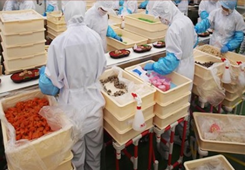 TUYỂN 10 NỮ CHẾ BIẾN THỰC PHẨM (CƠM HỘP VÀ CÁC ĐỒ ĂN SẴN)